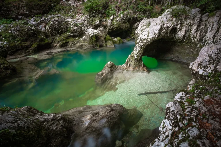 Gorges de Mostnica en Slovénie